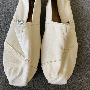 Toms shoes M10